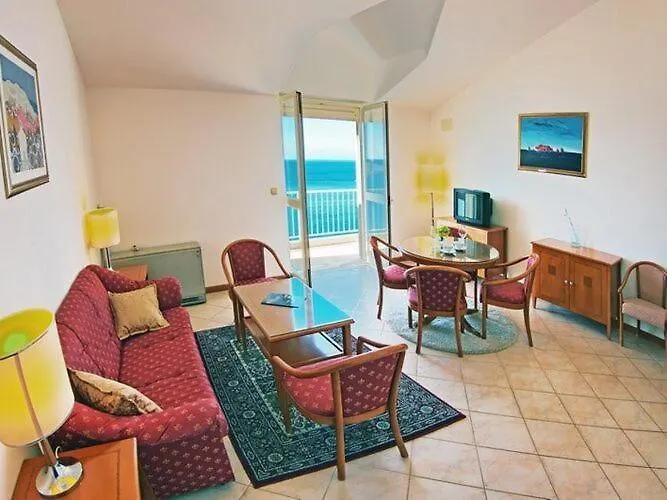 Sipa - Premium Two Bedroom With Balcony And Sea View A Apartment